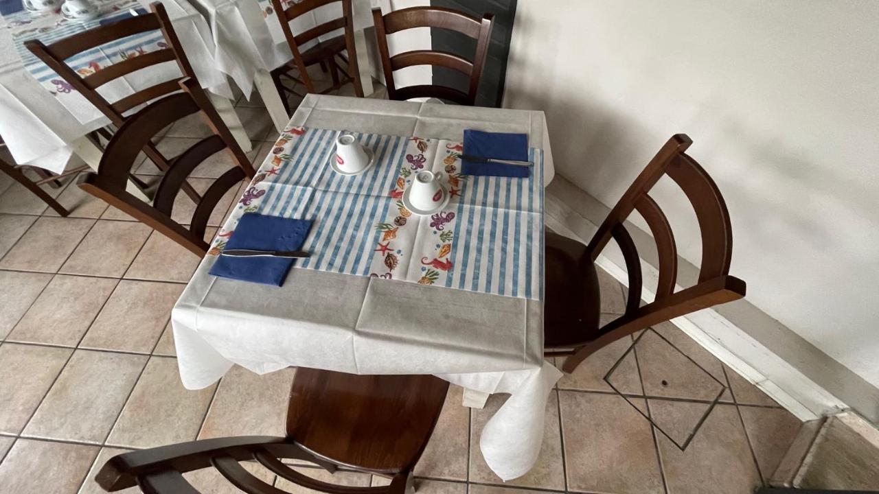 Albergo Villa Marina Anzio Bagian luar foto