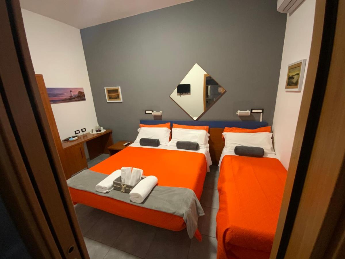 Albergo Villa Marina Anzio Bagian luar foto
