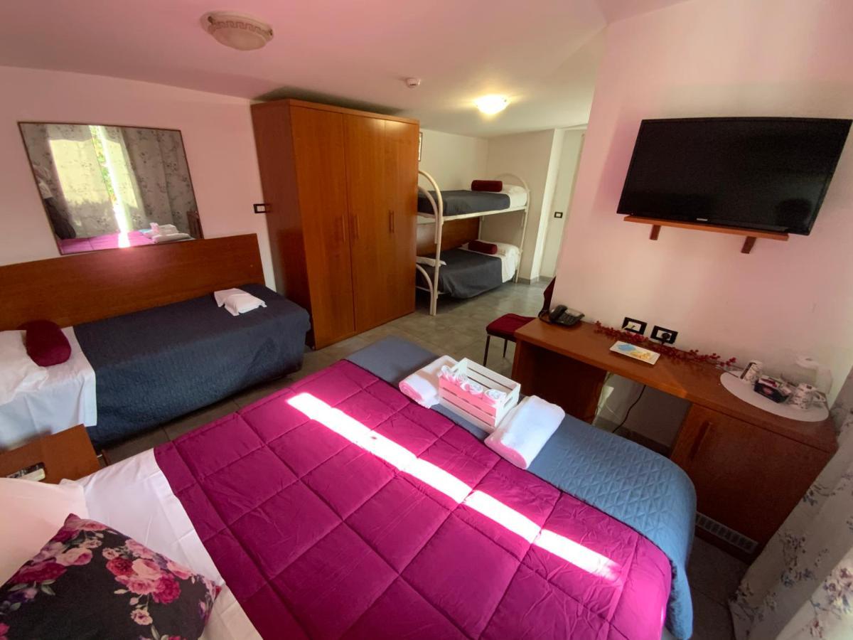 Albergo Villa Marina Anzio Bagian luar foto