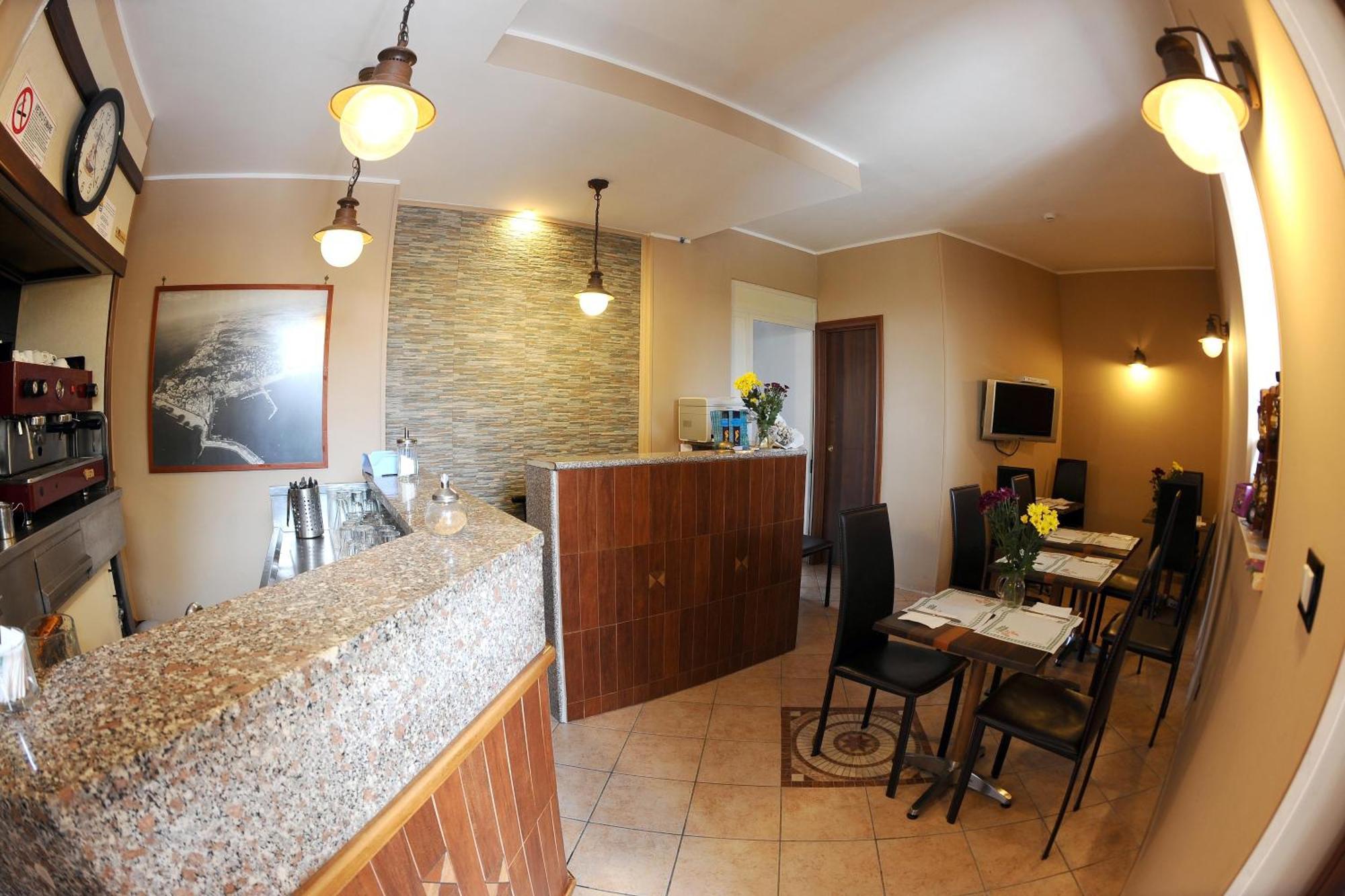 Albergo Villa Marina Anzio Bagian luar foto